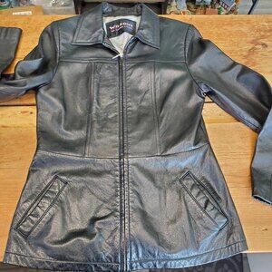 Wilsons Leather Fitted Coat/Jacket - Black - Like new!